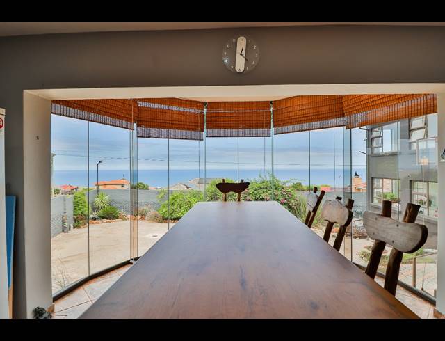 10 BEDROOM FREEHOLD FOR SALE IN DANA BAY